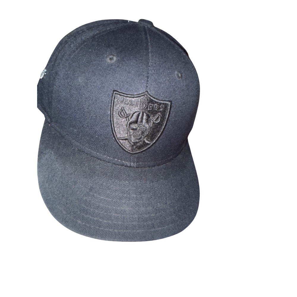 NFL Las Vegas Raiders Black Tonal Fitted Hat Size 7 5/8 BSA Pin Reebok Cap